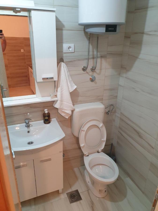 טרביניה Apartment Stari Grad מראה חיצוני תמונה